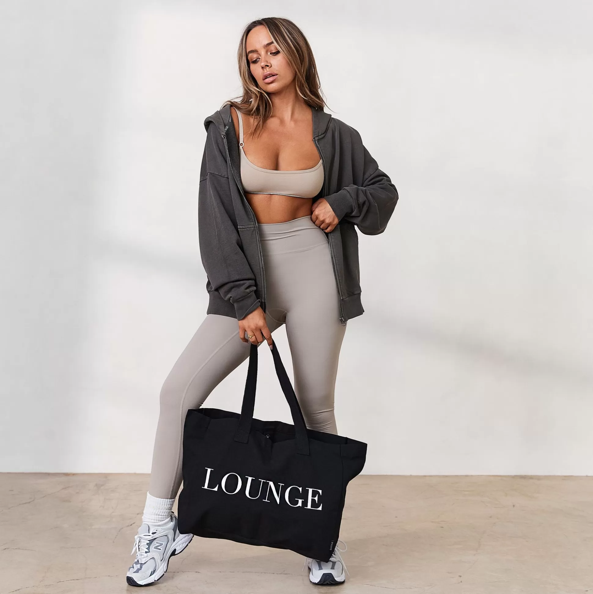 Clearance Lounge Underwear Signature Tote Bag Black